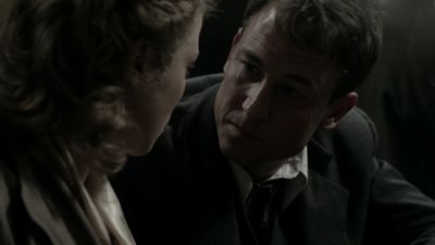 OUTLANDER_-_E1X08_BOTH_SIDES_NOW_0313.jpg