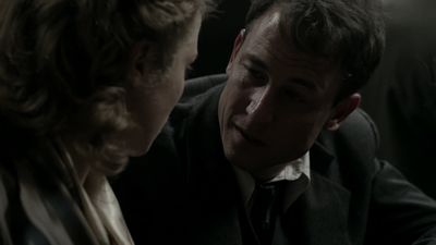 OUTLANDER_-_E1X08_BOTH_SIDES_NOW_0314.jpg
