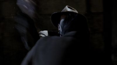 OUTLANDER_-_E1X08_BOTH_SIDES_NOW_0381.jpg