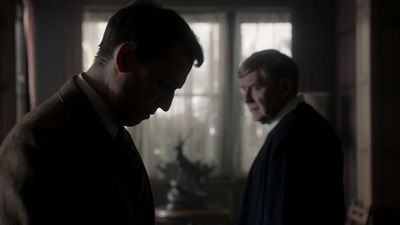 OUTLANDER_-_E1X08_BOTH_SIDES_NOW_0436.jpg