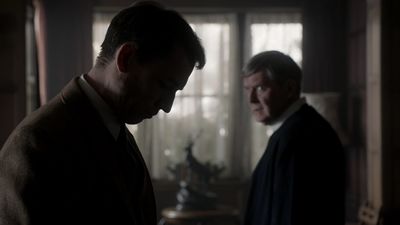 OUTLANDER_-_E1X08_BOTH_SIDES_NOW_0437.jpg