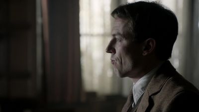 OUTLANDER_-_E1X08_BOTH_SIDES_NOW_0443.jpg