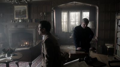 OUTLANDER_-_E1X08_BOTH_SIDES_NOW_0494.jpg