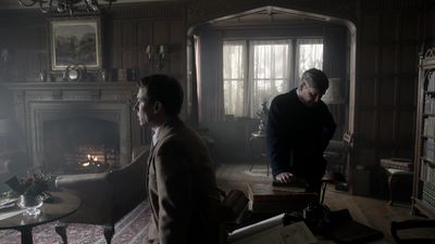 OUTLANDER_-_E1X08_BOTH_SIDES_NOW_0495.jpg