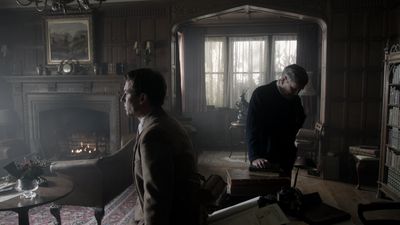 OUTLANDER_-_E1X08_BOTH_SIDES_NOW_0496.jpg
