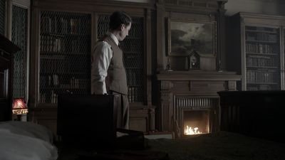 OUTLANDER_-_E1X08_BOTH_SIDES_NOW_0535.jpg
