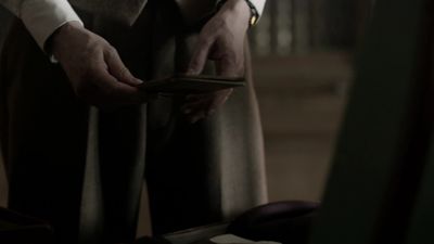 OUTLANDER_-_E1X08_BOTH_SIDES_NOW_0556.jpg