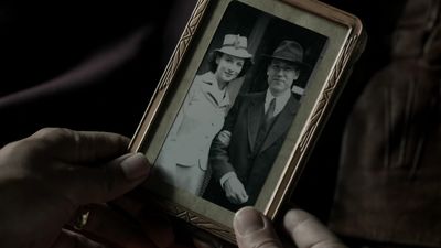OUTLANDER_-_E1X08_BOTH_SIDES_NOW_0576.jpg