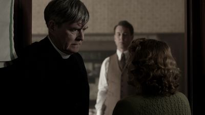 OUTLANDER_-_E1X08_BOTH_SIDES_NOW_0597.jpg