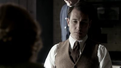 OUTLANDER_-_E1X08_BOTH_SIDES_NOW_0611.jpg