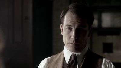 OUTLANDER_-_E1X08_BOTH_SIDES_NOW_0635.jpg