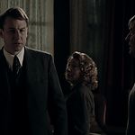 OUTLANDER_-_E1X08_BOTH_SIDES_NOW_0239.jpg