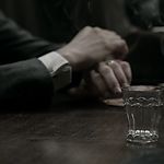 OUTLANDER_-_E1X08_BOTH_SIDES_NOW_0343.jpg