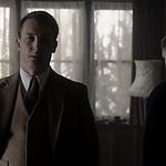 OUTLANDER_-_E1X08_BOTH_SIDES_NOW_0424.jpg