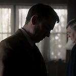 OUTLANDER_-_E1X08_BOTH_SIDES_NOW_0428.jpg