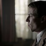 OUTLANDER_-_E1X08_BOTH_SIDES_NOW_0443.jpg