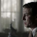 OUTLANDER_-_E1X08_BOTH_SIDES_NOW_0463.jpg