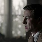 OUTLANDER_-_E1X08_BOTH_SIDES_NOW_0468.jpg