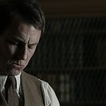 OUTLANDER_-_E1X08_BOTH_SIDES_NOW_0538.jpg
