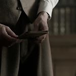 OUTLANDER_-_E1X08_BOTH_SIDES_NOW_0557.jpg