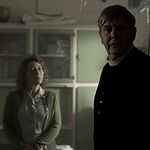 OUTLANDER_-_E1X08_BOTH_SIDES_NOW_0590.jpg