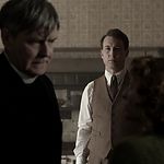 OUTLANDER_-_E1X08_BOTH_SIDES_NOW_0596.jpg
