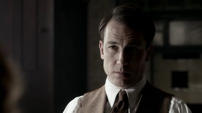 OUTLANDER_-_E1X08_BOTH_SIDES_NOW_0644.jpg