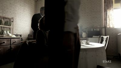 OUTLANDER_-_E1X08_BOTH_SIDES_NOW_0686.jpg