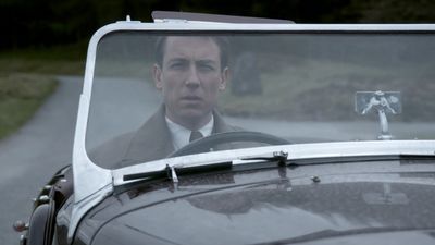 OUTLANDER_-_E1X08_BOTH_SIDES_NOW_0750.jpg