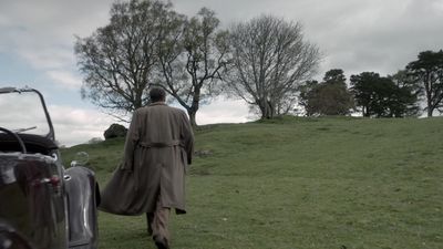 OUTLANDER_-_E1X08_BOTH_SIDES_NOW_0781.jpg