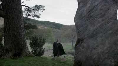 OUTLANDER_-_E1X08_BOTH_SIDES_NOW_0787.jpg