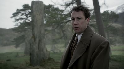 OUTLANDER_-_E1X08_BOTH_SIDES_NOW_0791.jpg