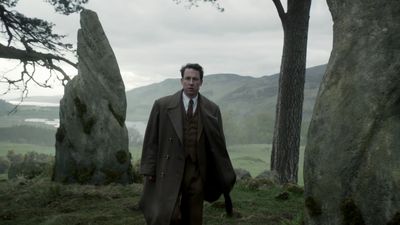 OUTLANDER_-_E1X08_BOTH_SIDES_NOW_0804.jpg