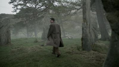 OUTLANDER_-_E1X08_BOTH_SIDES_NOW_0810.jpg
