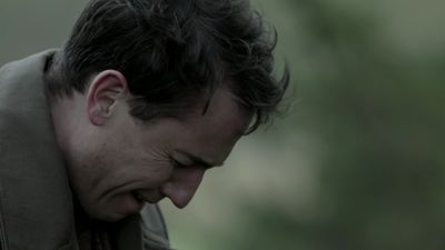 OUTLANDER_-_E1X08_BOTH_SIDES_NOW_0854.jpg