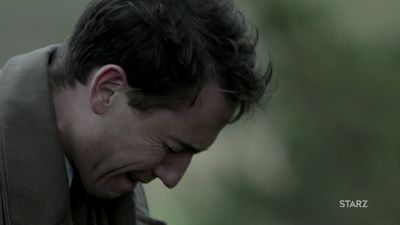 OUTLANDER_-_E1X08_BOTH_SIDES_NOW_0857.jpg