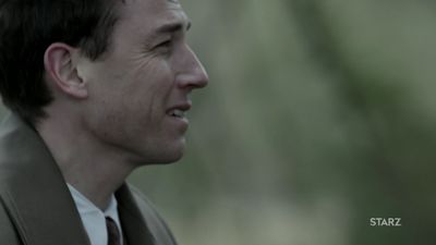 OUTLANDER_-_E1X08_BOTH_SIDES_NOW_0864.jpg