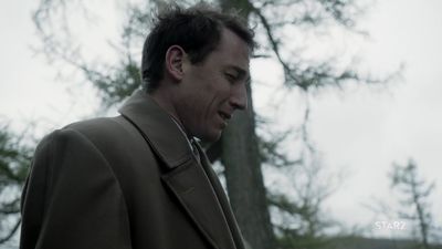 OUTLANDER_-_E1X08_BOTH_SIDES_NOW_0869.jpg