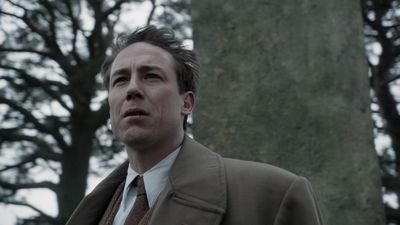 OUTLANDER_-_E1X08_BOTH_SIDES_NOW_0896.jpg