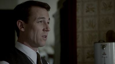 OUTLANDER_-_E1X08_BOTH_SIDES_NOW_1039.jpg