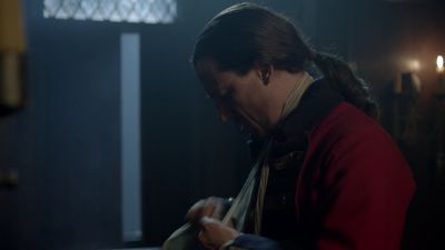 OUTLANDER_-_E1X08_BOTH_SIDES_NOW_1050.jpg
