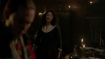 OUTLANDER_-_E1X08_BOTH_SIDES_NOW_1068.jpg