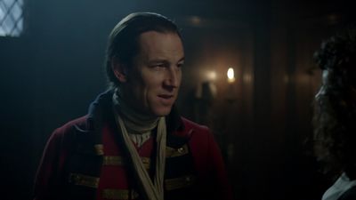 OUTLANDER_-_E1X08_BOTH_SIDES_NOW_1074.jpg