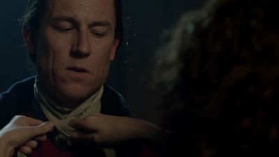 OUTLANDER_-_E1X08_BOTH_SIDES_NOW_1093.jpg