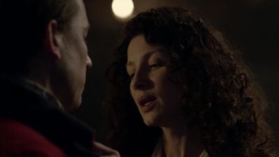 OUTLANDER_-_E1X08_BOTH_SIDES_NOW_1113.jpg