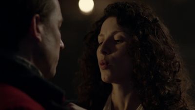 OUTLANDER_-_E1X08_BOTH_SIDES_NOW_1114.jpg
