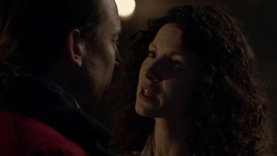 OUTLANDER_-_E1X08_BOTH_SIDES_NOW_1129.jpg