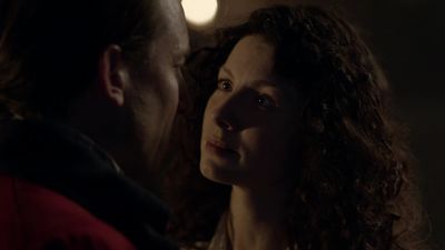 OUTLANDER_-_E1X08_BOTH_SIDES_NOW_1138.jpg