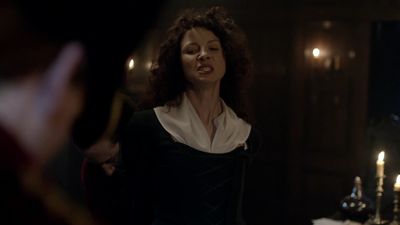 OUTLANDER_-_E1X08_BOTH_SIDES_NOW_1183.jpg