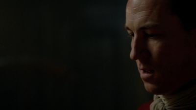 OUTLANDER_-_E1X08_BOTH_SIDES_NOW_1235.jpg